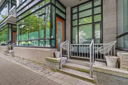 Dining Area Photo of 38 Athletes Way, Vancouver, BC