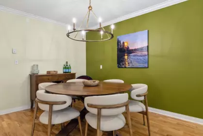 Breakfast Nook Photo of 203 1725 128 Street, Surrey, BC
