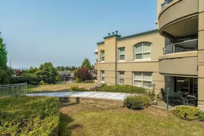 Hallway Photo of 203 1725 128 Street, Surrey, BC