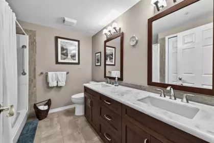 Office / Den Photo of 203 1725 128 Street, Surrey, BC