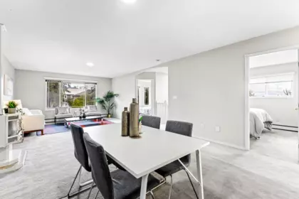 Breakfast Nook Photo of 620 Thirteenth Street, New Westminster, BC