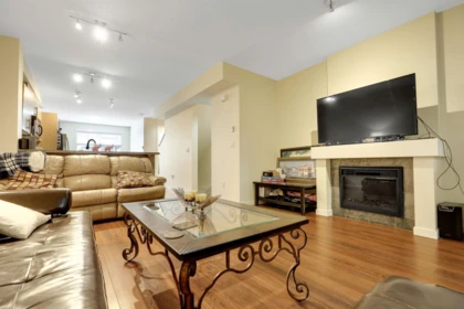 Breakfast Nook Photo of 49 6123 138 Street, Surrey, BC