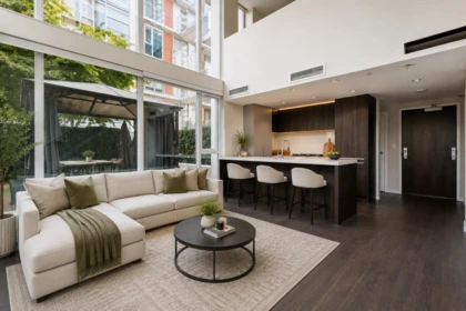 307 1351 Continental Street, Vancouver, BC, Vancouver — Apartment/Condo for sale