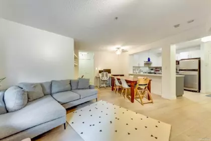 116 4723 Dawson Street, Burnaby, BC, Burnaby — Apartment/Condo for sale