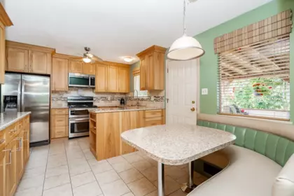 Kitchen Island Photo of 7159 114a Street, Delta, BC