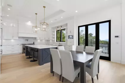 Kitchen Photo of 16671 30a Avenue, Surrey, BC