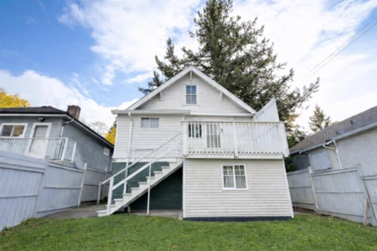 3865 Sandell Street, Burnaby, BC, Burnaby — Single Family Residence for sale