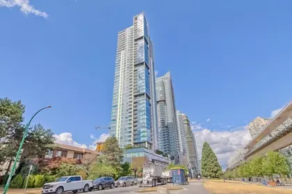 1705 6461 Telford Avenue, Burnaby, BC, Burnaby — Apartment/Condo for sale