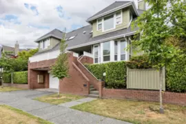 7 240 E Keith Road, North Vancouver, BC