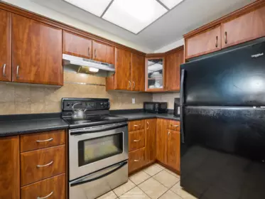 Hallway Photo of 1104 460 Westview Street, Coquitlam, BC