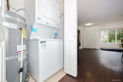 Loft / Bonus Room Photo of 101 13958 108 Avenue, Surrey, BC
