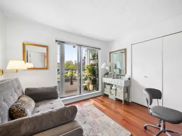 215 456 Moberly Road, Vancouver, BC, Vancouver — Apartment/Condo for sale