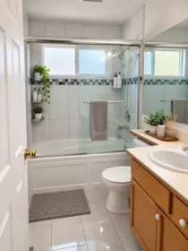 Guest Bathroom Photo of 16089 80 Avenue, Surrey, BC