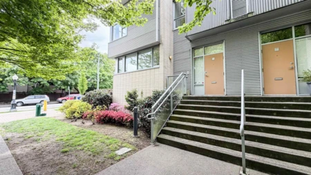 390 E 11th Avenue, Vancouver, BC, Vancouver — Townhouse for sale
