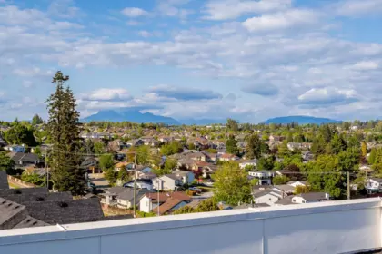 Playground / Recreational Area Near 105 19577 65b Avenue, Surrey, BC