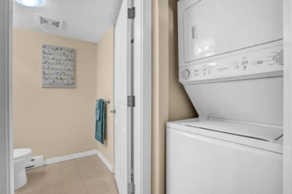 Guest Bathroom Photo of 2102 5113 Garden City Road, Richmond, BC