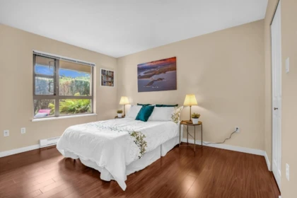 Powder Room Photo of 2102 5113 Garden City Road, Richmond, BC