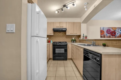Walk-In Closet Photo of 2102 5113 Garden City Road, Richmond, BC