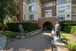 2102 5113 Garden City Road, Richmond, BC
