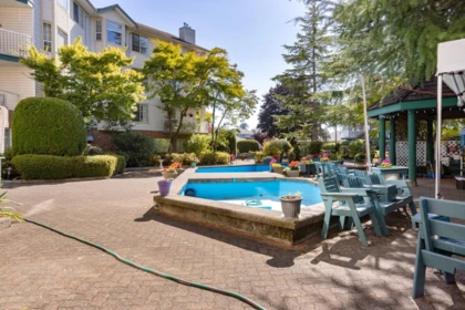 Garden / Landscaping Photo of 305 5360 205 Street, Langley, BC