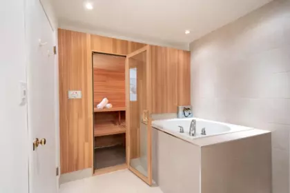 Basement Recreation Room Photo of 25 Tidewater Way, Lions Bay, BC