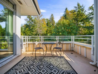 Kitchen Photo of 521 3629 Deercrest Drive, North Vancouver, BC