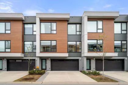 44 3597 Malsum Drive, North Vancouver, BC, North vancouver — Townhouse for sale