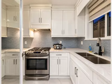 Kitchen Island Photo of 8617 Terrace Drive, Delta, BC