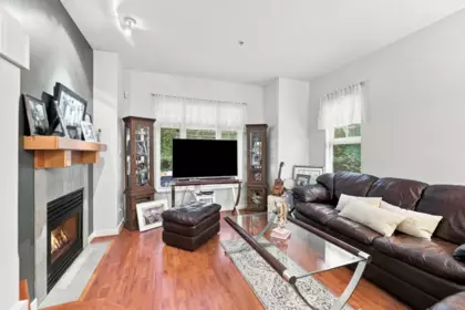 Dining Area Photo of 246 600 Park Crescent, New Westminster, BC