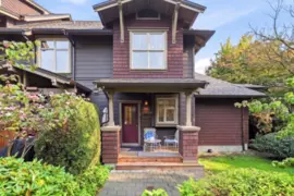 246 600 Park Crescent, New Westminster, BC