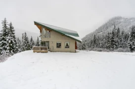 20806 Sakwi Creek Road, Agassiz, BC