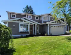 15974 Buena Vista Avenue, White Rock, BC