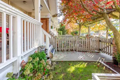 73 6852 193 Street, Surrey, BC, Surrey — Townhouse for sale