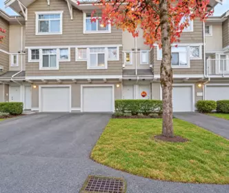 16 20771 Duncan Way, Langley, BC, Langley — Townhouse for sale