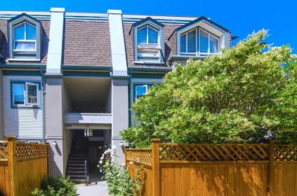 76 215 Begin Street, Coquitlam, BC, Coquitlam — Townhouse for sale