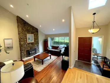 1663 Amble Greene Drive, Surrey, BC, Surrey — Single Family Residence for sale