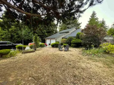 1663 Amble Greene Drive, Surrey, BC, Surrey — Single Family Residence for sale