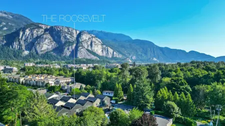 3 1089 Wilson Crescent, Squamish, BC, Squamish — Townhouse for sale