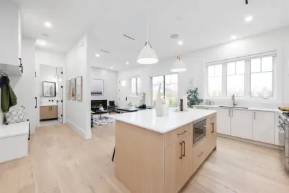 11480 Railway Avenue, Richmond, BC, Richmond — Half Duplex for sale