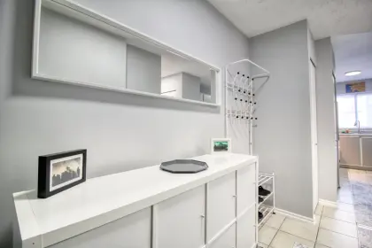 104 8700 Westminster Highway, Richmond, BC, Richmond — Apartment/Condo for sale