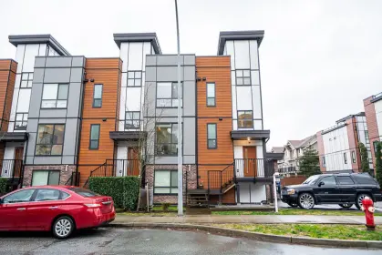 14 19789 55 Avenue, Langley, BC, Langley — Townhouse for sale