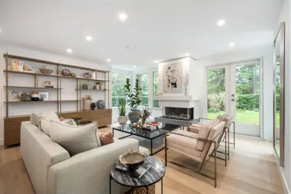 6 2425 Edgemont Boulevard, North Vancouver, BC, North vancouver — Townhouse for sale