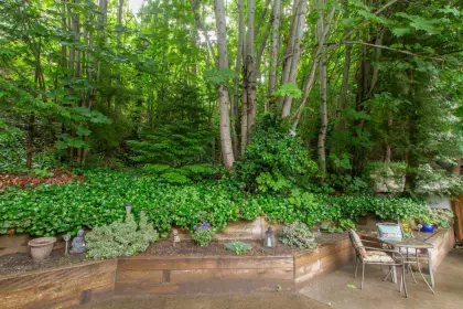 40 2401 Mamquam Road, Squamish, BC, Squamish — Townhouse for sale