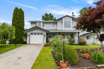 23021 Olund Crescent, Maple Ridge, BC, Maple ridge — Single Family Residence for sale
