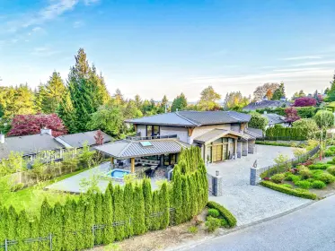 550 Knockmaroon Road, West Vancouver, BC, West vancouver — Single Family Residence for sale
