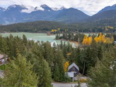 9251 Emerald Drive, Whistler, BC, Whistler — Single Family Residence for sale