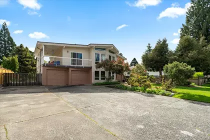 3150 Chrisdale Avenue, Burnaby, BC, Burnaby — Single Family Residence for sale