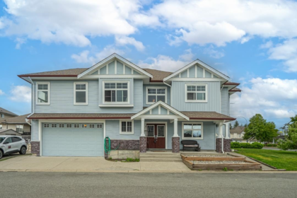 8433 Fennell Street, Mission, BC, Mission — Single Family Residence for sale