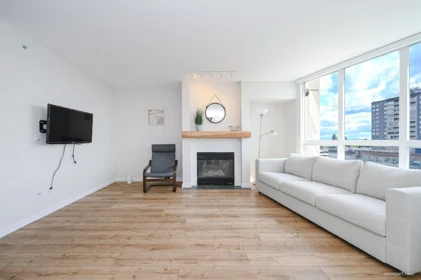 Breakfast Nook Photo of 1006 728 Princess Street, New Westminster, BC
