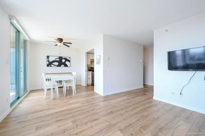 Powder Room Photo of 1006 728 Princess Street, New Westminster, BC